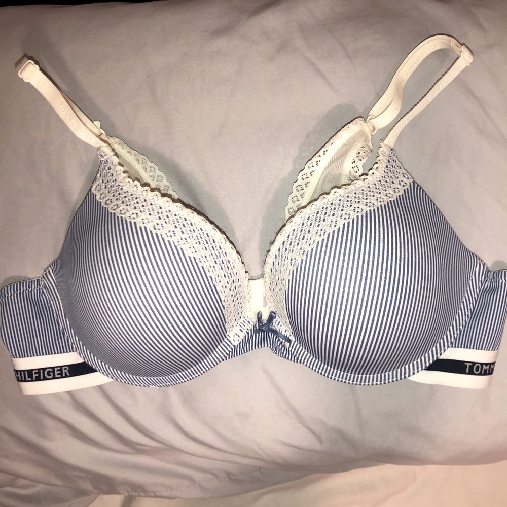 Tommy Hilfiger bra